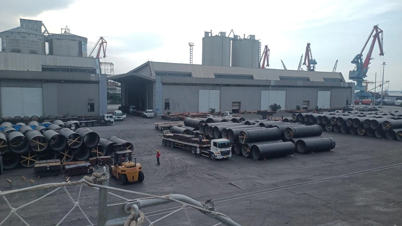 Heavy lift & crane operation